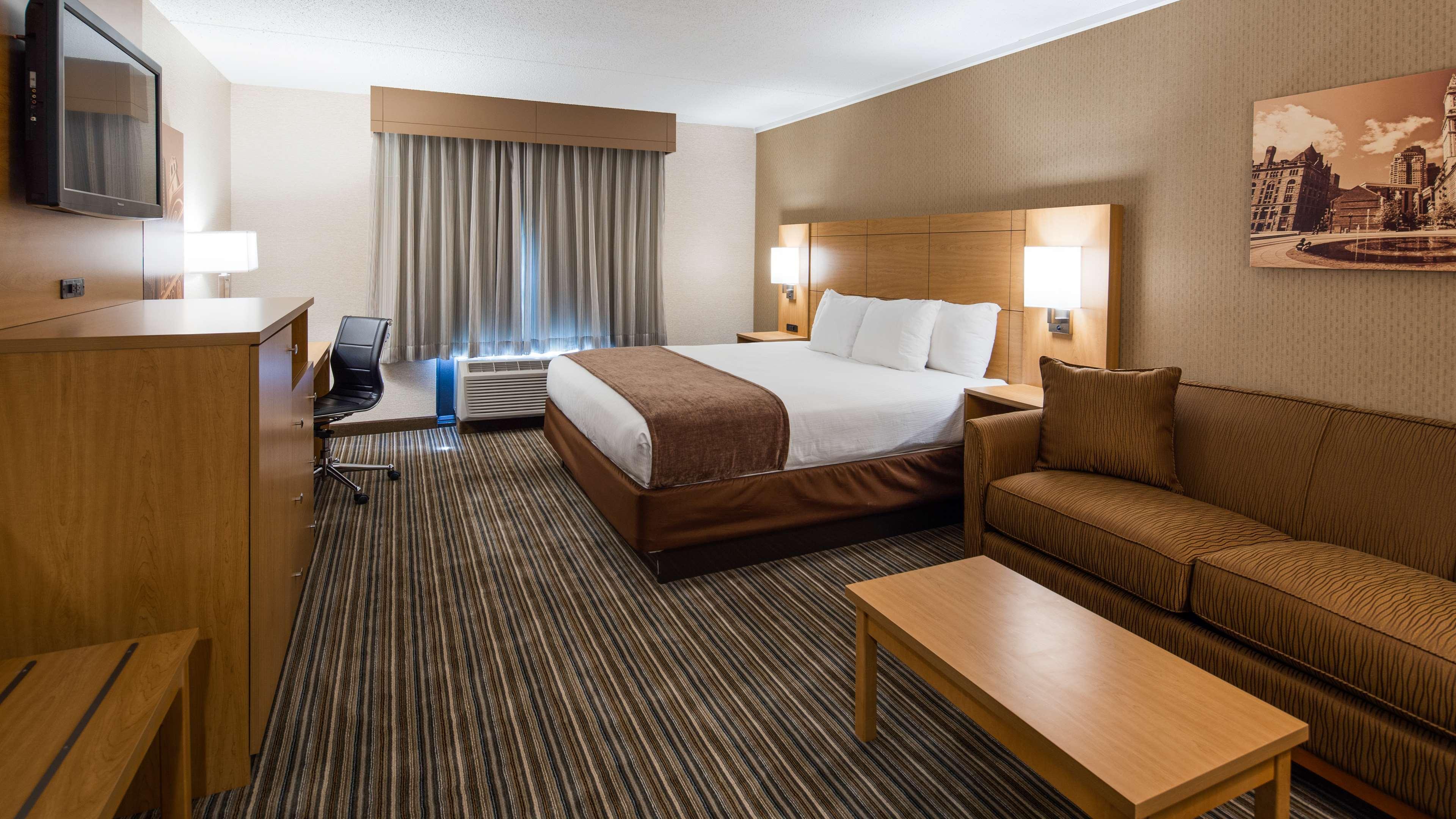 Best Western Royal Plaza Hotel And Trade Center Marlborough Eksteriør billede