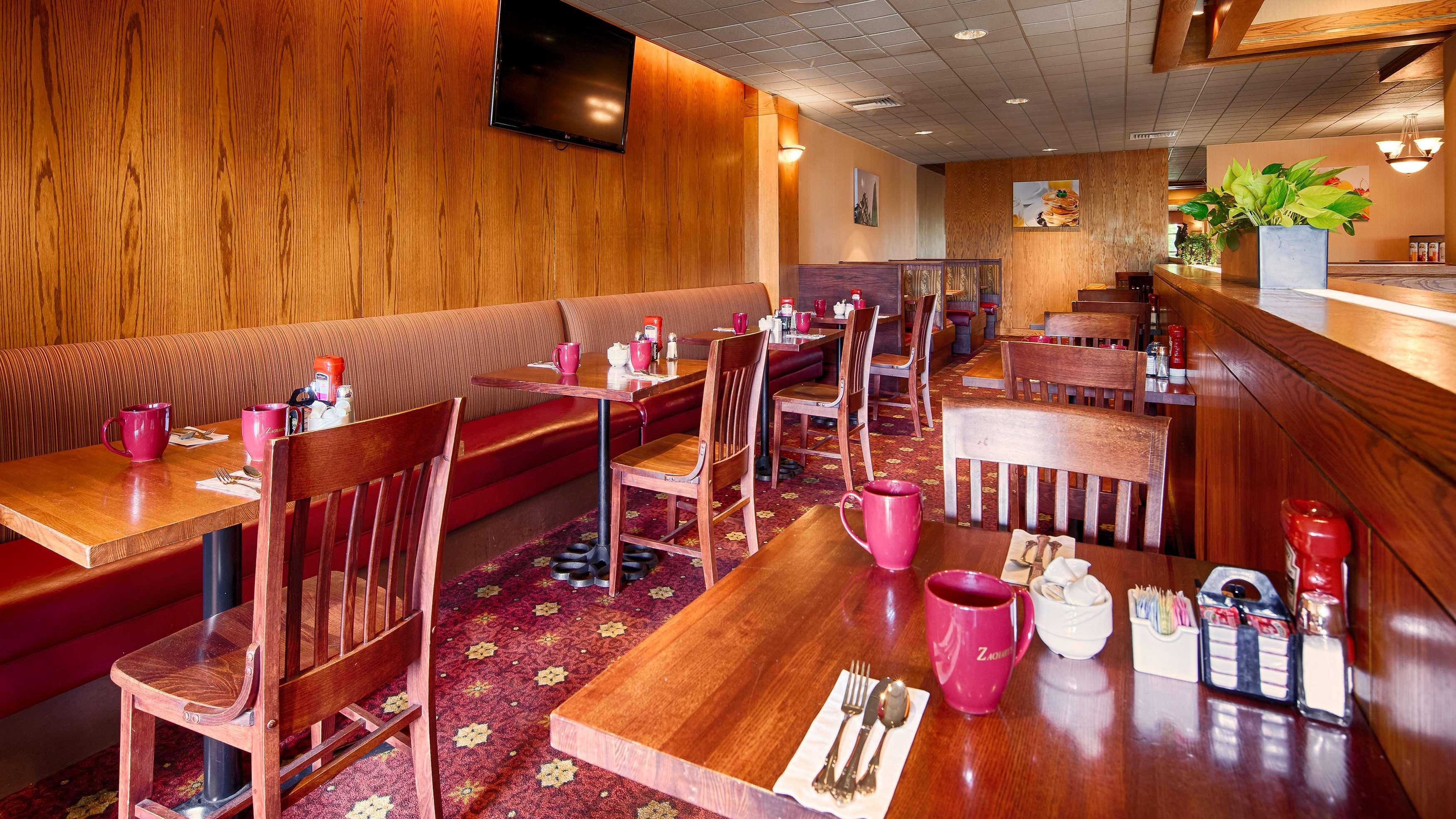 Best Western Royal Plaza Hotel And Trade Center Marlborough Eksteriør billede