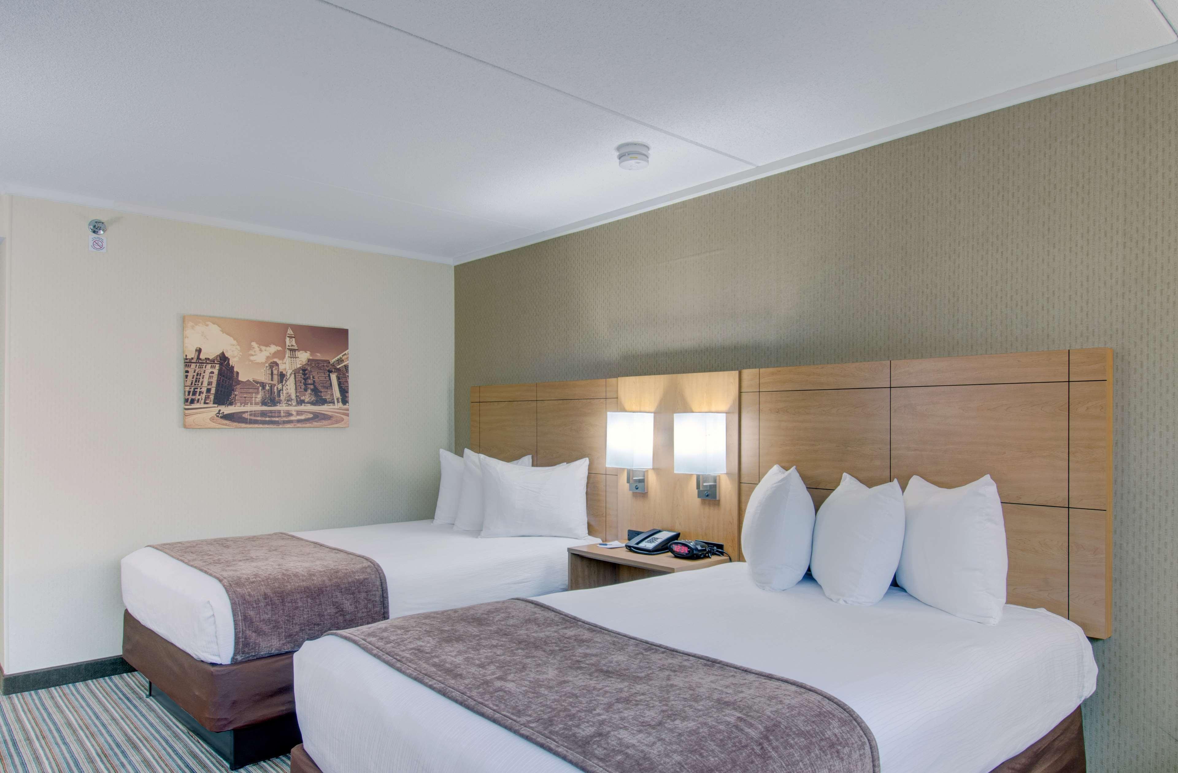 Best Western Royal Plaza Hotel And Trade Center Marlborough Eksteriør billede