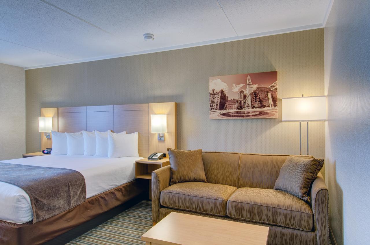 Best Western Royal Plaza Hotel And Trade Center Marlborough Eksteriør billede